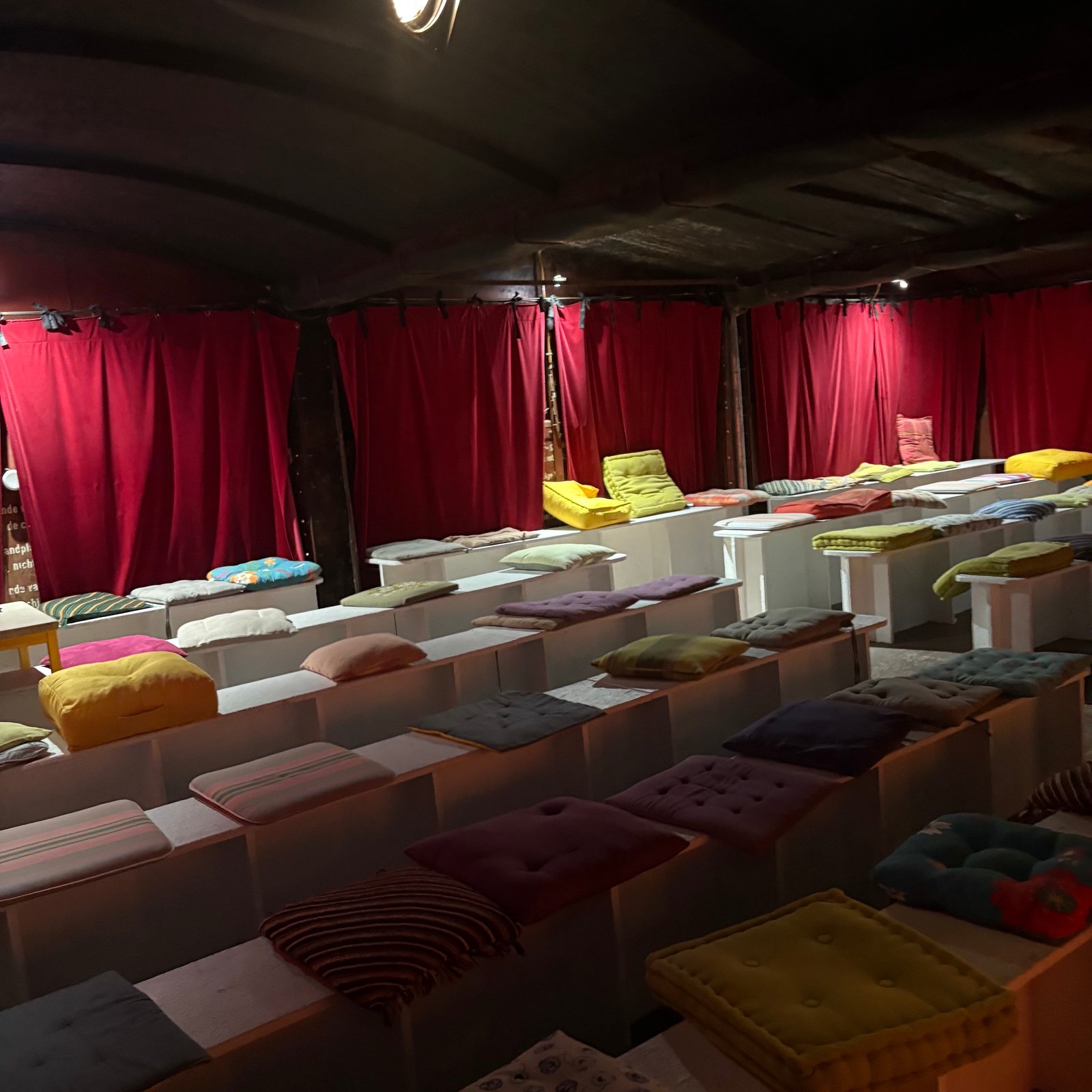 La salle des Wagons de Saint-Branchs